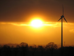 Solkraft - Solenergi - Vindkraft - Förnybar Grön Energi, Foto: Bosse