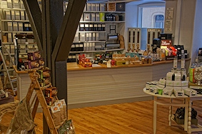 Lindhs Te & Kaffe butik, kaffeaffär & chokladaffär i Norrköping - tesortiment samt chokladpralindisk